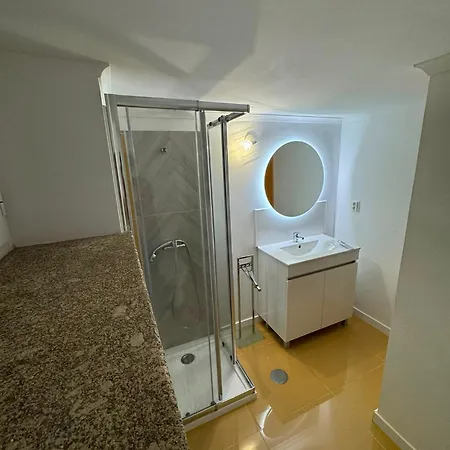 Casa E Piscina 펜션 코임브라